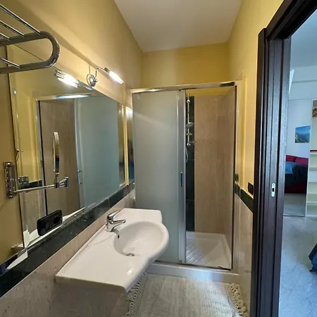 La Rondinella Apartment