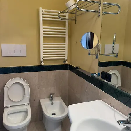 La Rondinella Apartment *